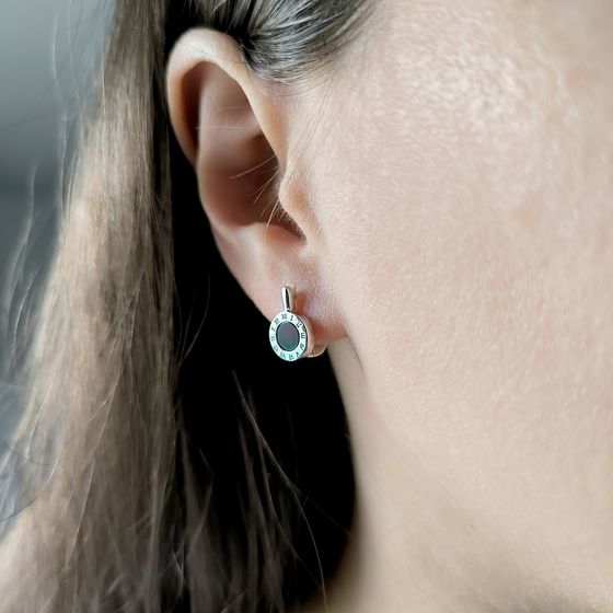 Срібні сережки з оніксом