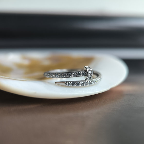 Silver ring with cubic zirconia