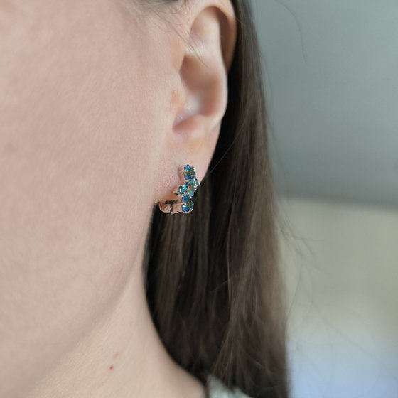 Silver earrings with a 1.42-carat mystic topaz