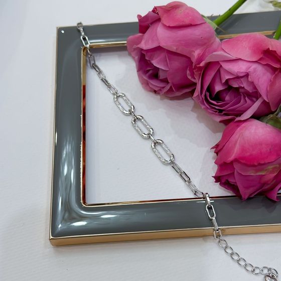 Silver bracelet with phianites