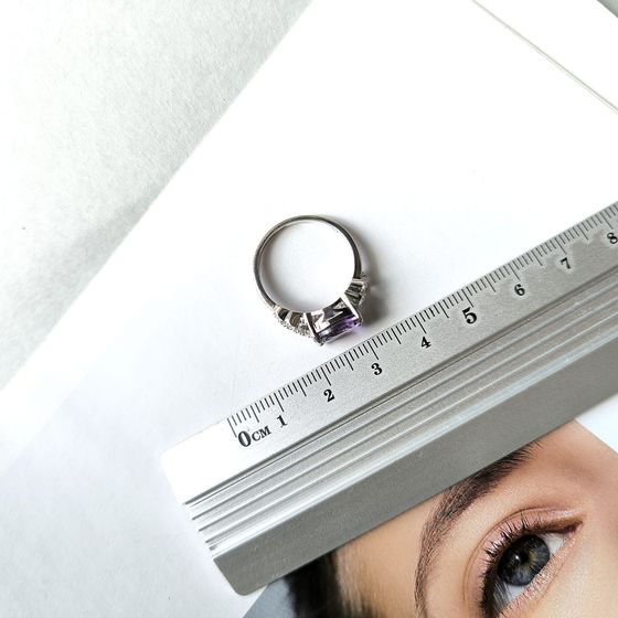 Срібна каблучка з аметистом 3.593ct