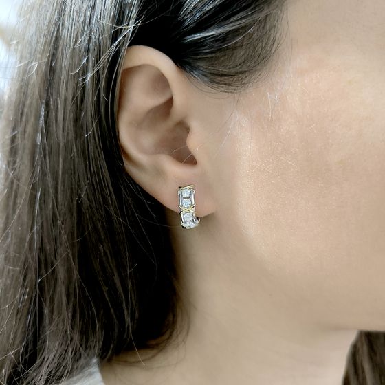 Срібні сережки з фіанітами