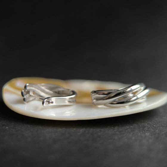 Срібні сережки без каменів