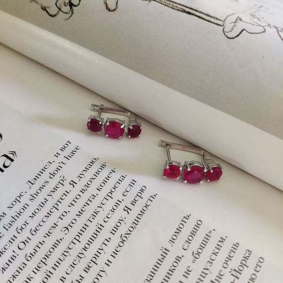 Срібні сережки з рубіном 3,63 карата