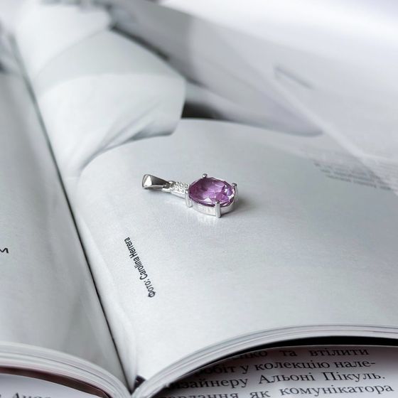 Silver pendant with a 3.411ct alexandrite