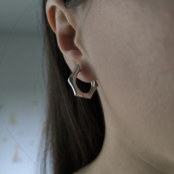 Срібні сережки без каменів