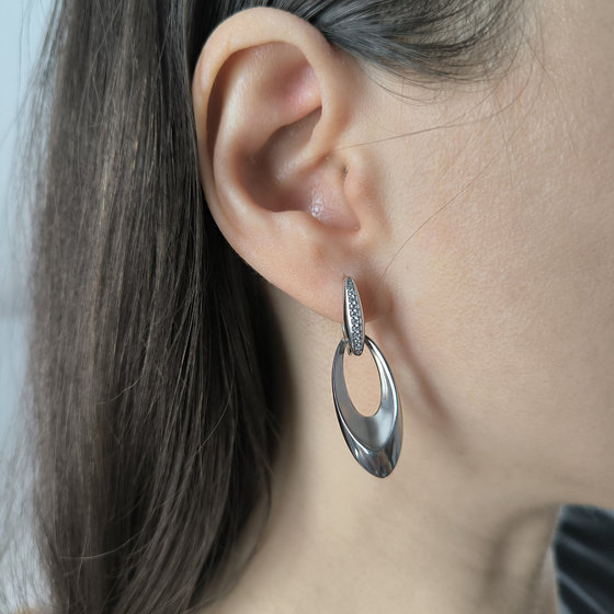 Срібні сережки з фіанітами