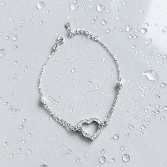 Silver bracelet with phianites