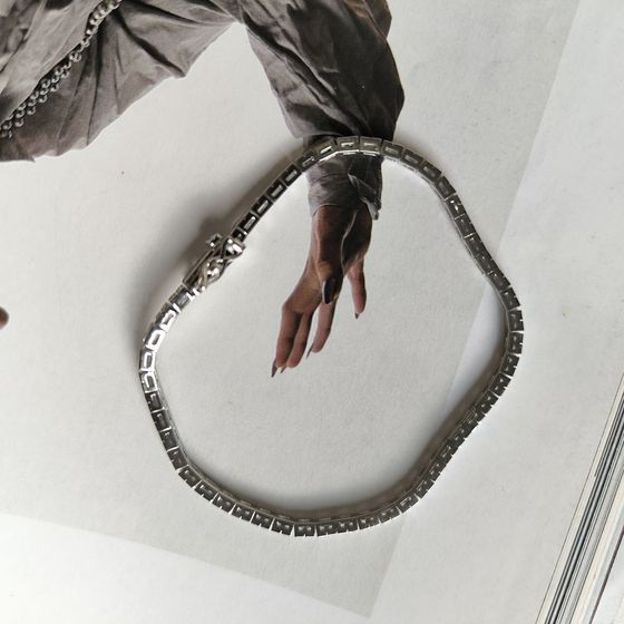 Silver bracelet with phianites