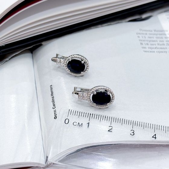 Срібні сережки з сапфіром 4.927ct, фіанітами