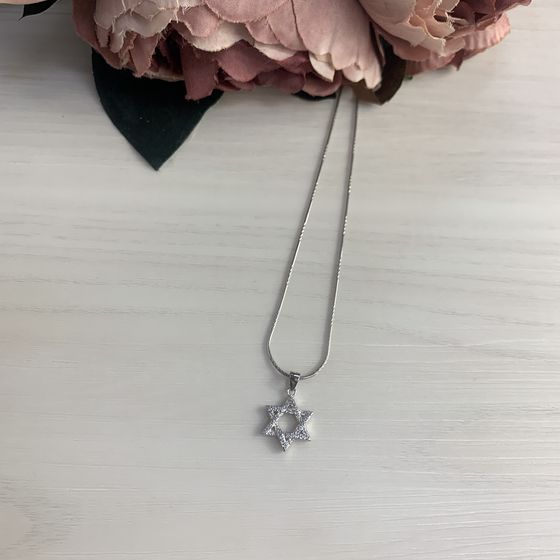 Срібна підвіска з фіанітами