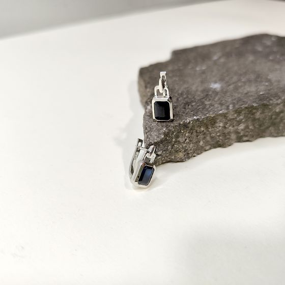 Срібні сережки з сапфіром 3,667 карата