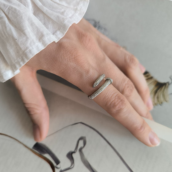 Silver ring with cubic zirconia