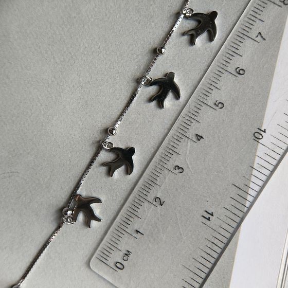 Silver necklace without stones