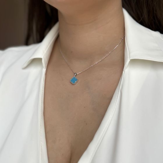 Silver pendant with turquoise