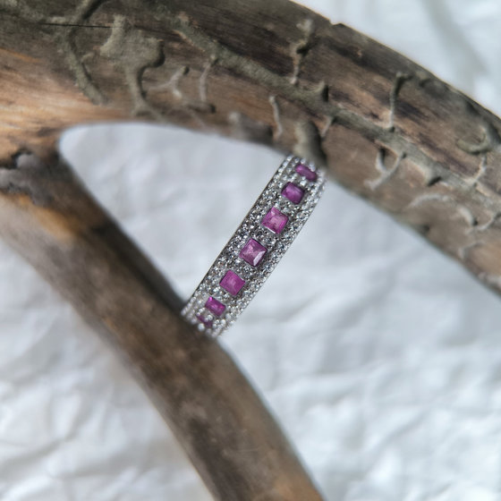 Silver ring with a 1.458ct ruby and cubic zirconia stones