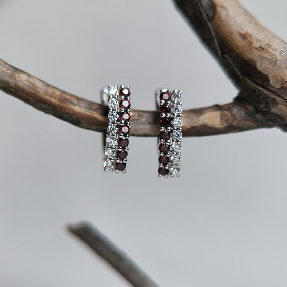 Срібні сережки з гранатом 1.369ct