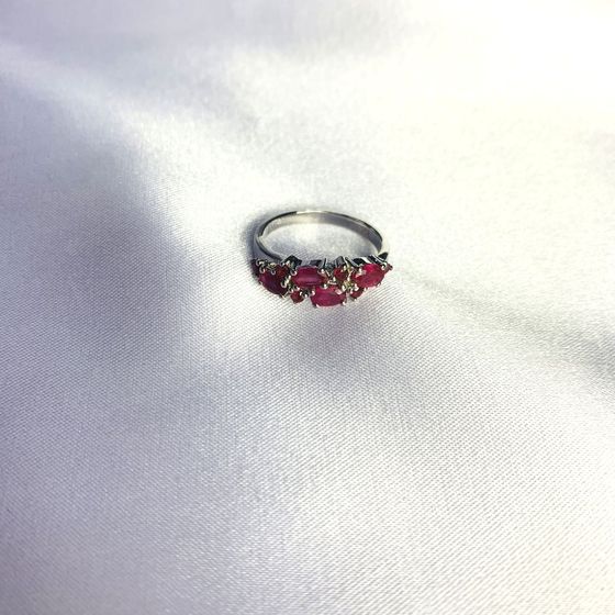 Серебряное кольцо с рубином 1.4ct