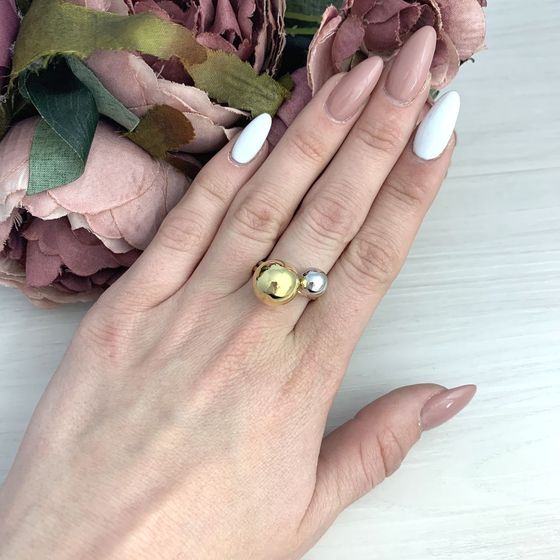 Silver Ring with Fianites