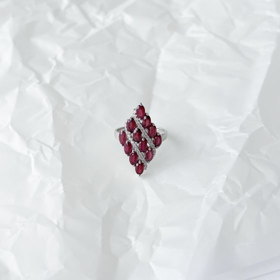 Silver ring with ruby 4.745ct