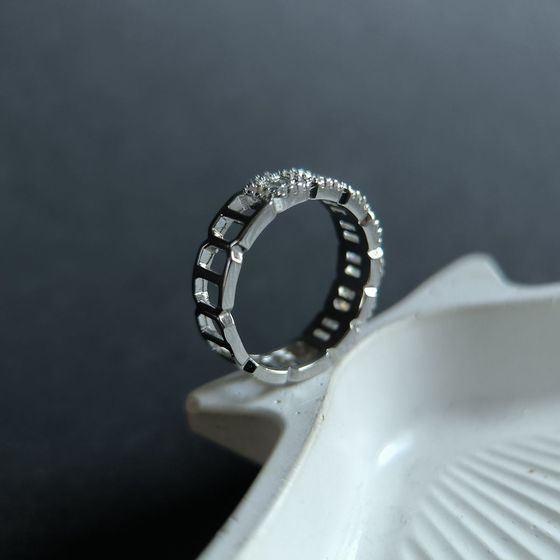 Silver Ring with Fianites