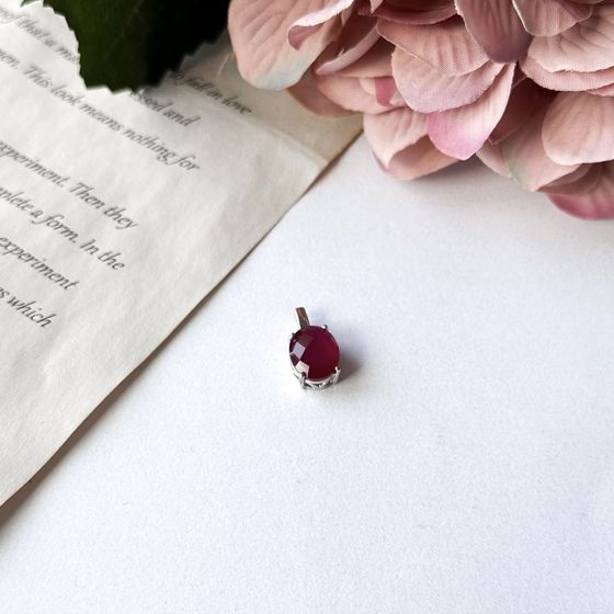 Срібна підвіска з рубіном 3,233 карата