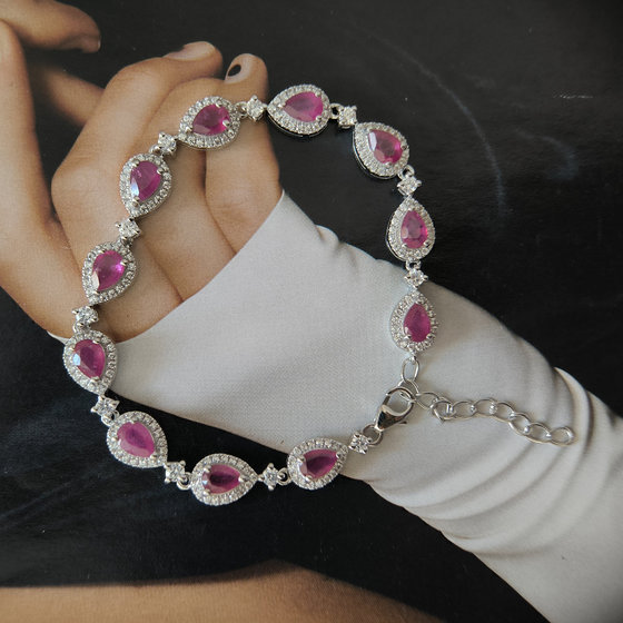 Срібний браслет з рубіном 9,74 карата