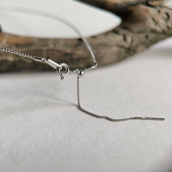 Срібне кольє з перламутром