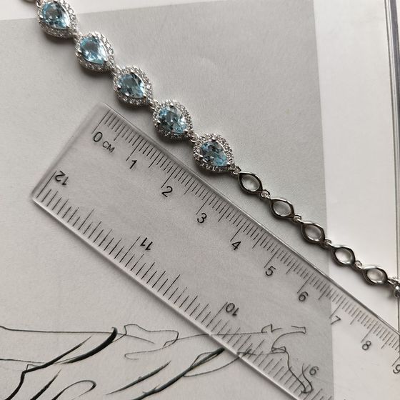 Срібний браслет з топазом 5,628 карата