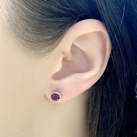 Срібні сережки з рубіном 1.565ct