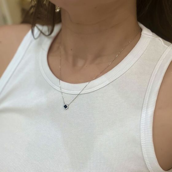 Срібне кольє з оніксом, фіанітами