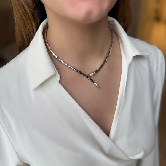 Серебряное колье с фианитами