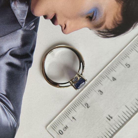 Silver ring with sapphire, fianites