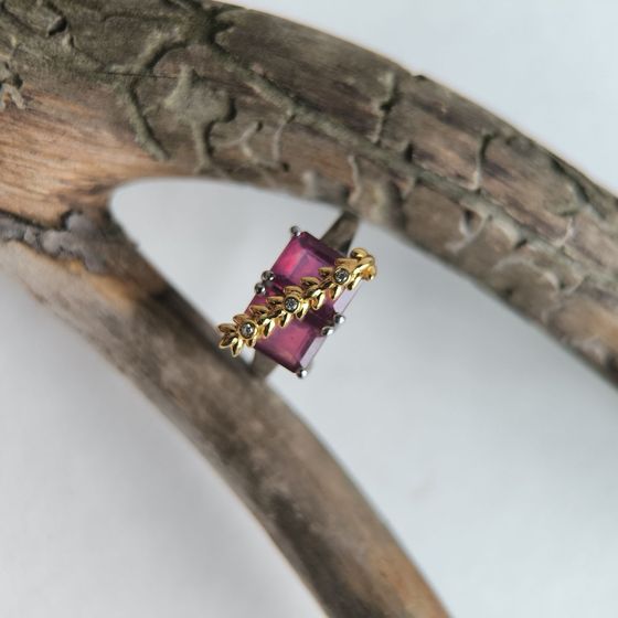 Срібна каблучка з рубіном 4.188ct