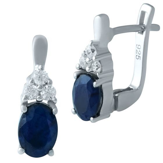 Silver earrings with a 2.405-carat sapphire