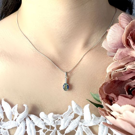 Срібна підвіска з містичним топазом 1,15 карата