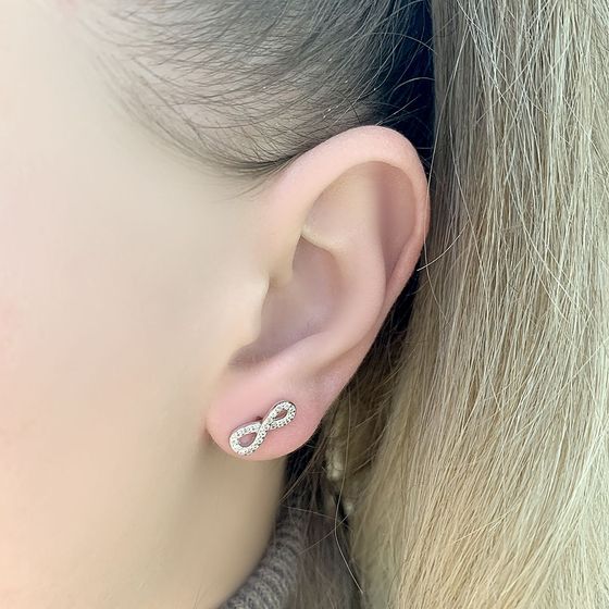 Срібні сережки з фіанітами