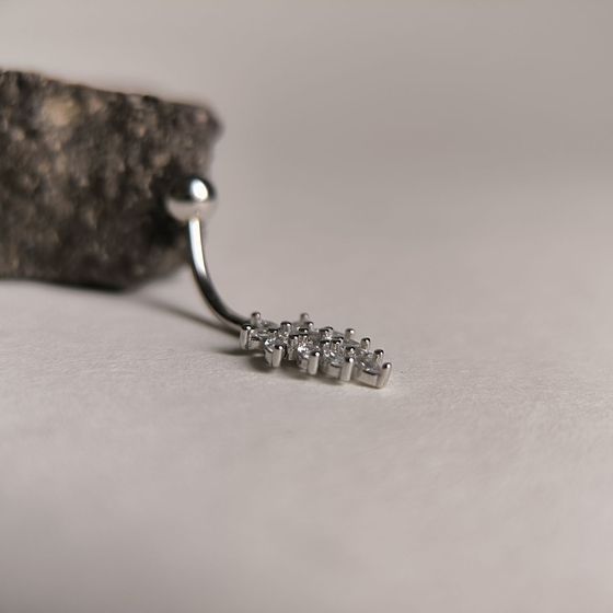 Silver piercing with phianites