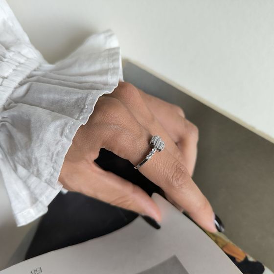 Silver Ring with Fianites