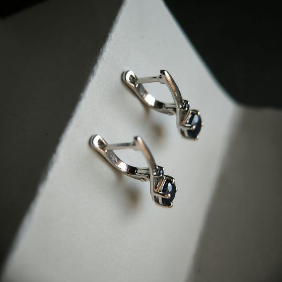 Серебряные серьги с сапфиром 2.363ct