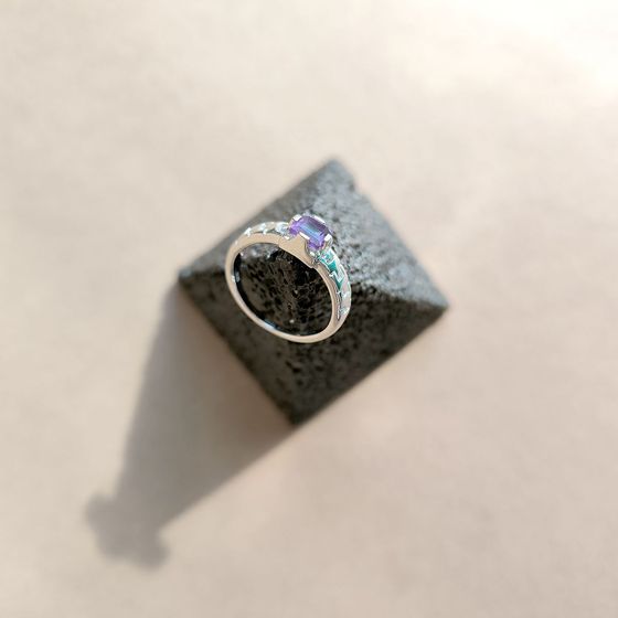 Серебряное кольцо с аметистом 0.633ct