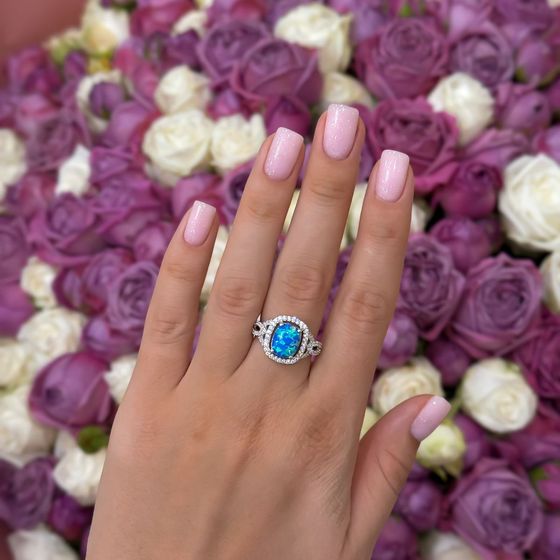 Silver ring with opal 2.163ct