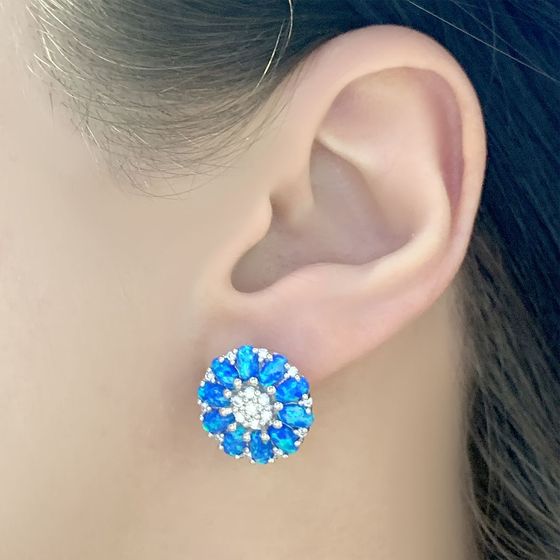 Silver earrings with a 3.05-carat opal