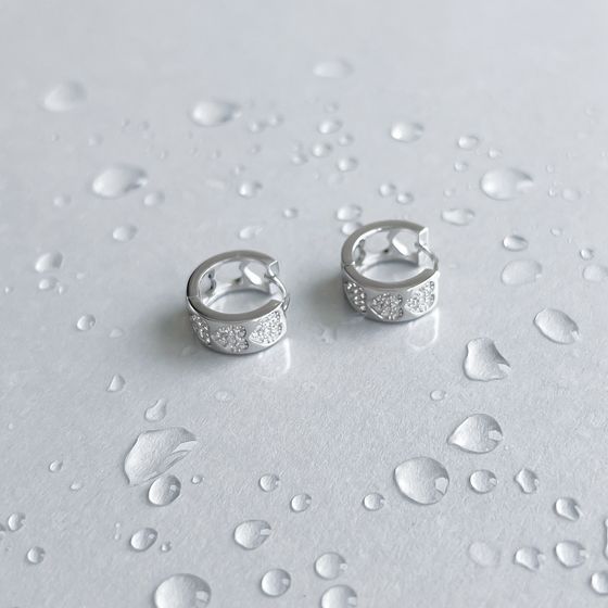 Срібні сережки з фіанітами