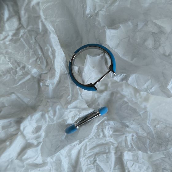 Срібні сережки з фіанітами, емаллю