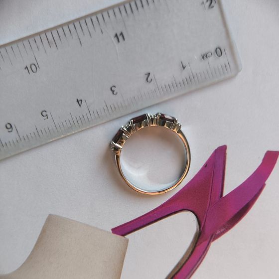 Срібна каблучка з гранатом 1.736ct