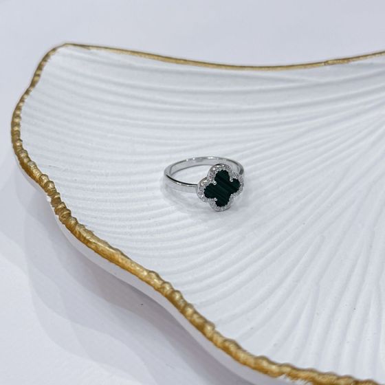 Silver ring with malachite, fianites