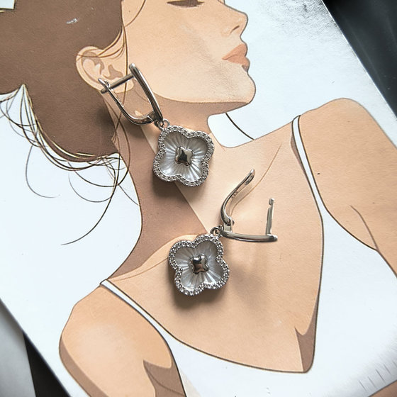 Silver earrings with mother-of-pearl and cubic zirconia