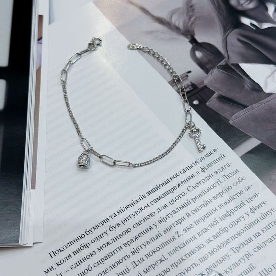 Серебряный браслет с фианитами