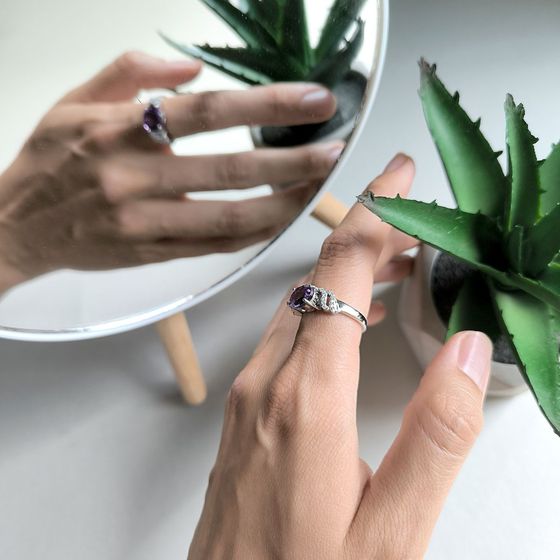 Срібна каблучка з аметистом 3.593ct